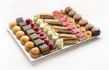 Le Gourmand (53 pièces sucrées)