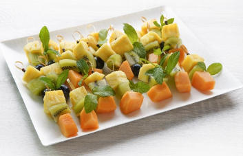 Brochettes de Fruits frais (24 pièces)